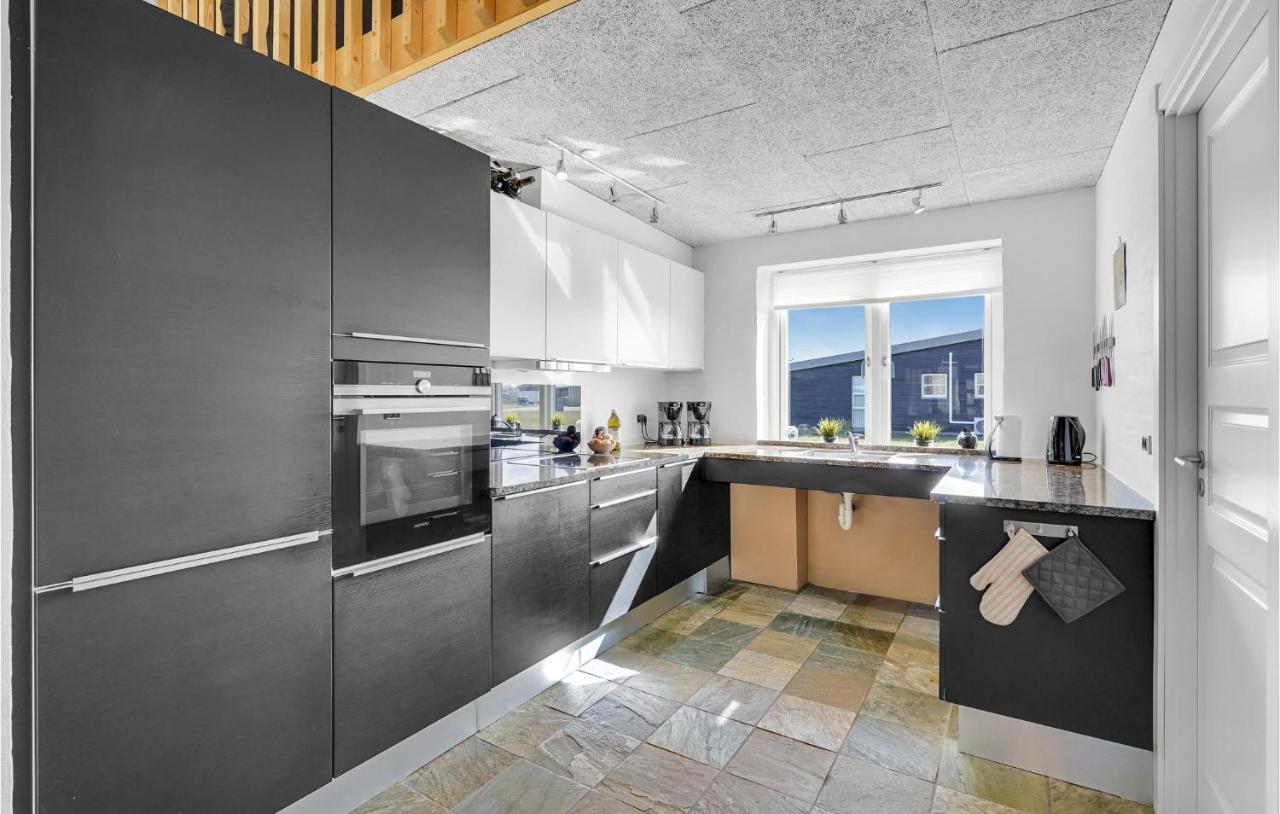 Nice Home In Tarm With Kitchen מראה חיצוני תמונה